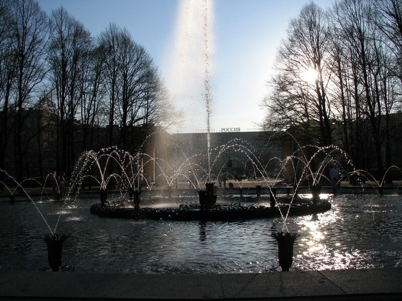 Фонтан Слава в парке Победы