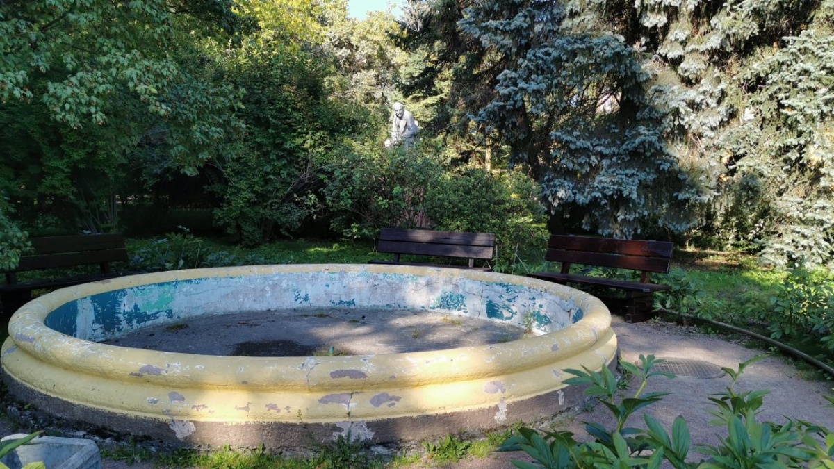 Фонтаны Ботанического сада им. Петра Великого Фонтаны Ботанического сада им. Петра Великого