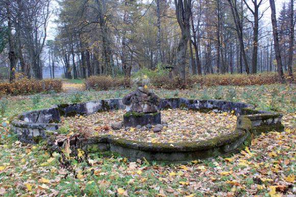Фонтан у дачи великого князя Бориса Владимировича